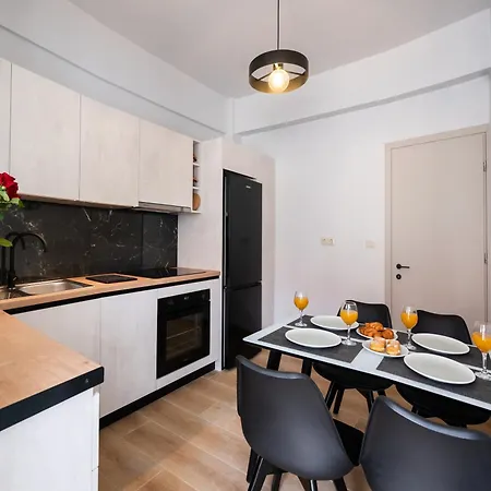 Lefkasescape Nova Modern In Center Apartamento Lefkáda
